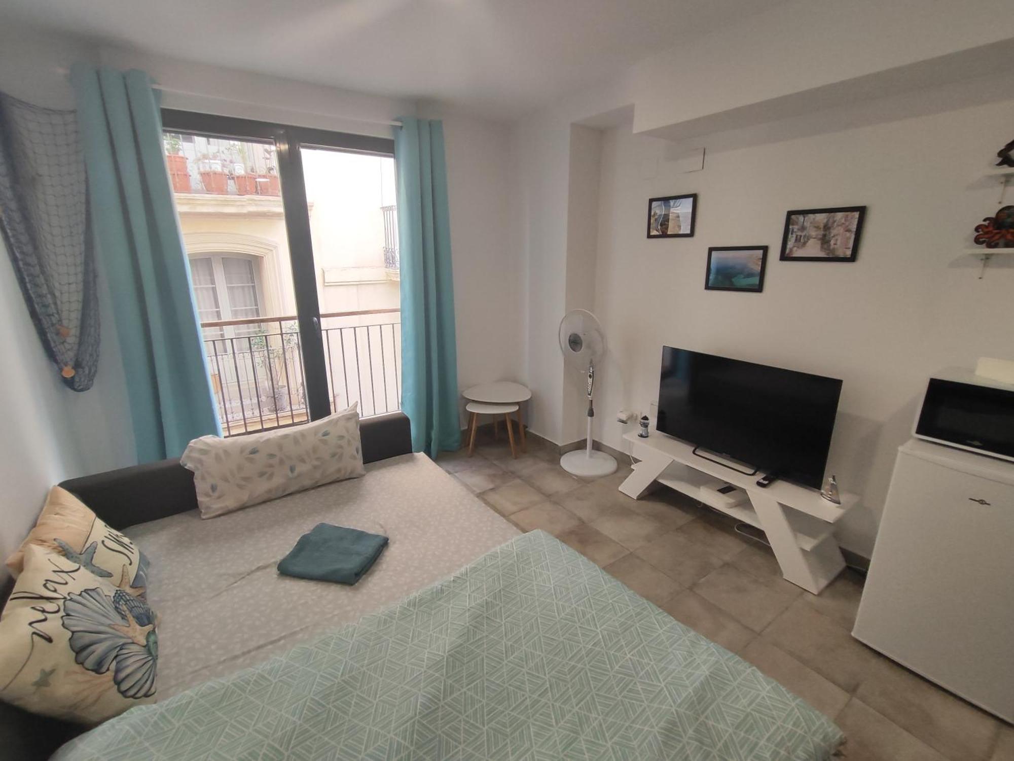 Charming Duplex - Historic Center - 7Min To Beach อาลิกันเต ภายนอก รูปภาพ