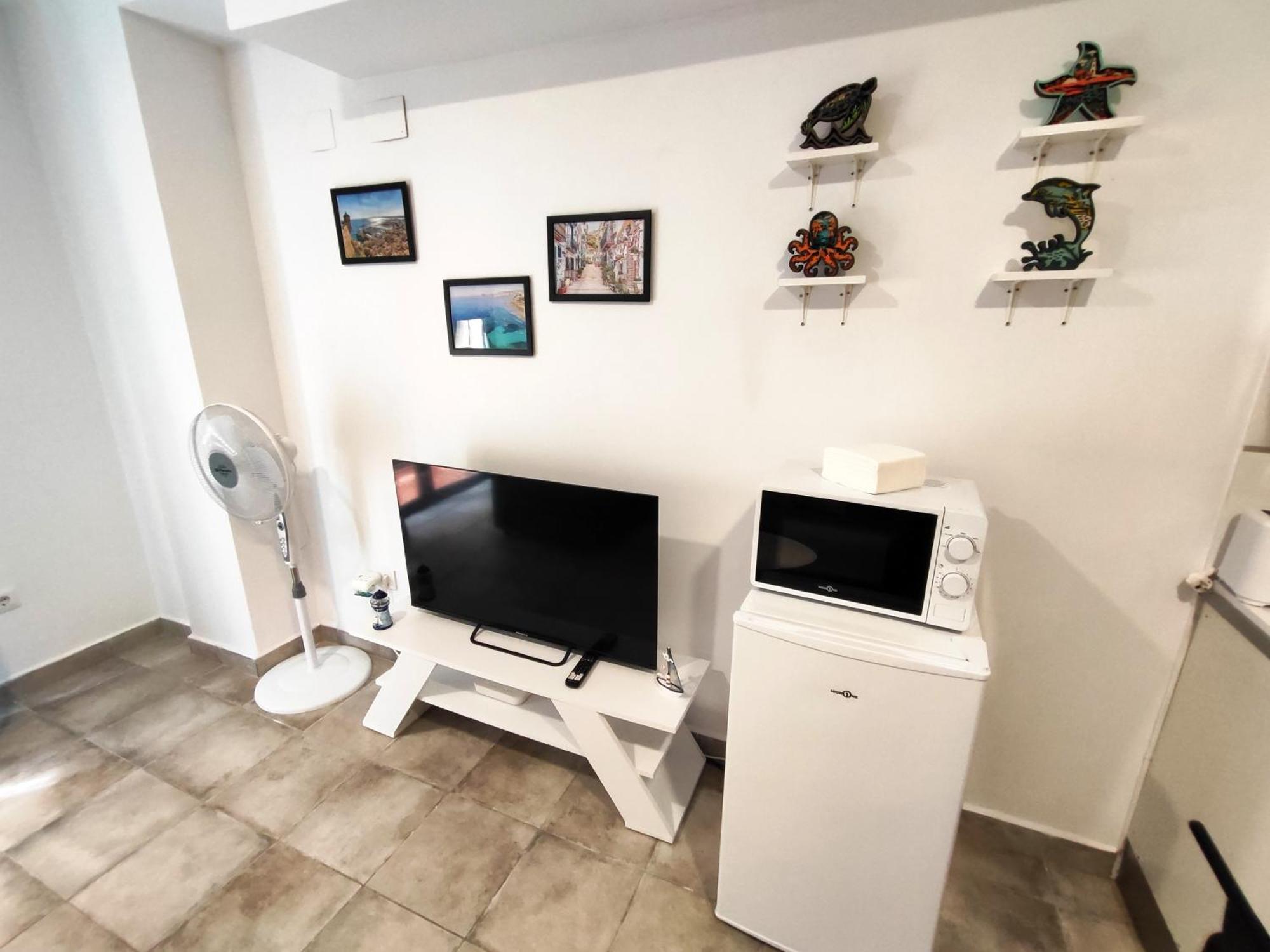 Charming Duplex - Historic Center - 7Min To Beach อาลิกันเต ภายนอก รูปภาพ